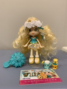 daisy petals shoppie