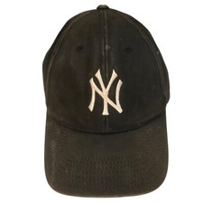Kids New York Yankees Black Baseball Cap Adjustable Strap DISTRESSED