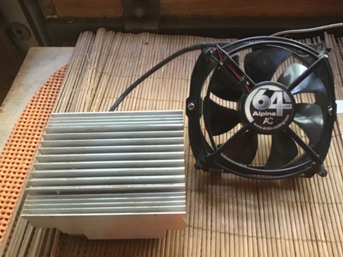 CPU-Kühler+Lüfter von Arctic