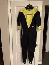 Henderson Dive Wear Microprene size 12 excellent shape includes Stearns gloves