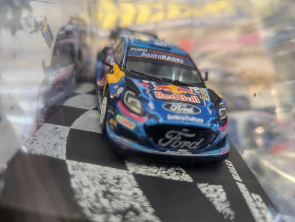 Ford Puma Rally1 - Le leggende del Rally - Uscita n 31 - 1:43 Auto Rally - Immagine 3 di 4