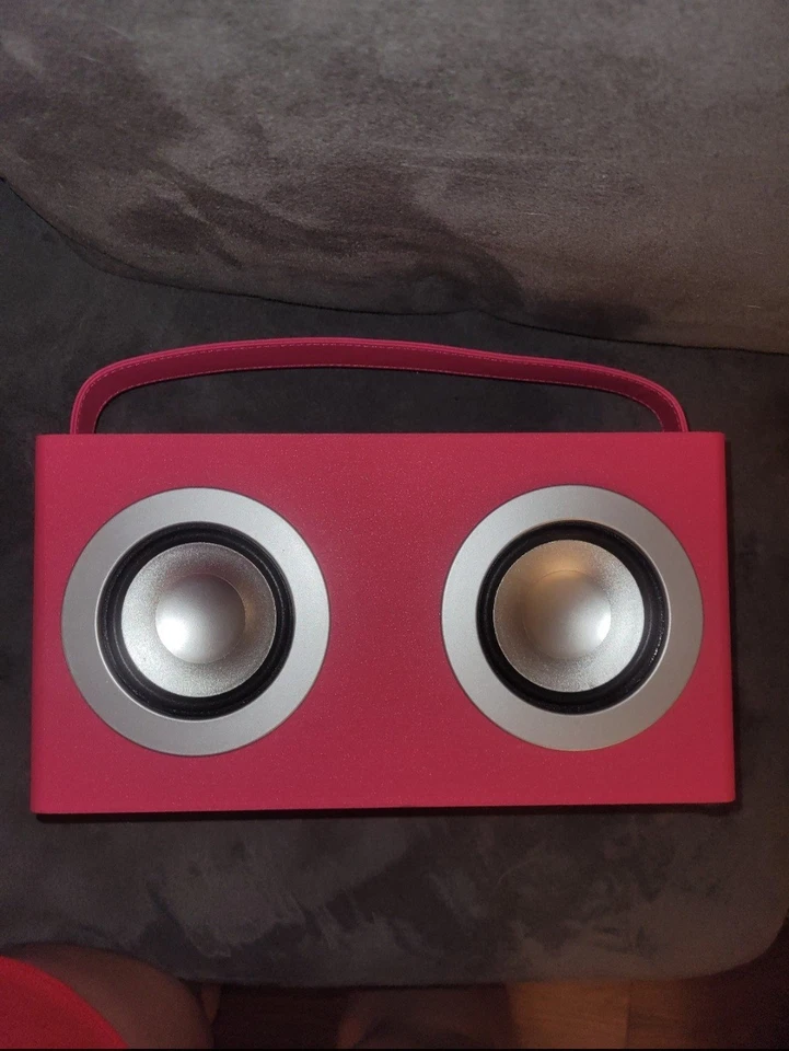 Polaroid Pink Portable Wireless Speaker. Bluetooth Portable - Image 4 of 4