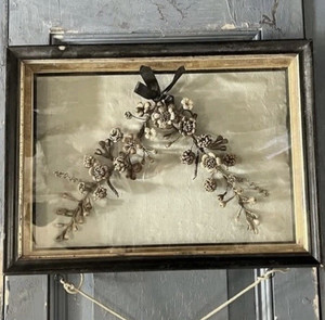 Victorian Antique Handmade Memorial Mourning Hair Brooch Framed Wood Glass