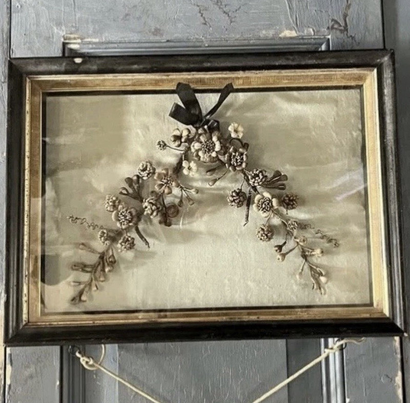 Victorian Antique Handmade Memorial Mourning Hair Brooch Framed Wood Glass