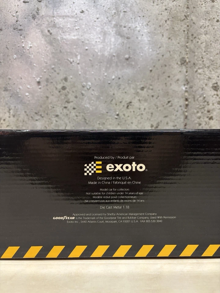 Exoto escala 1/18 - cupé Shelby Cobra Daytona 1964 - #13 Schlesser Keck Foto 4 de 4
