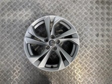 15-19 VAUXHALL ASTRA K MK7 17 INCH 5 STUD 10 SPOKE ALLOY WHEEL 17X7.5J SCRATCHED
