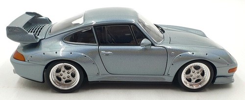 UT 1/18 Scale Diecast 9224E - Porsche 911 GT - Standox Silver/Blue - Picture 5 of 5
