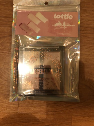 LOTTIE LONDON Creme Highlighter Quad 1 Piece Set "iMOGENATION Ultra Glow" - Picture 6 of 7