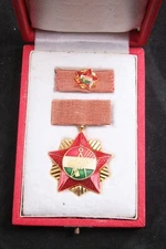 Hungary Hungarian SZOT Trade Union Presidium Medal Box Communist Labor Gold