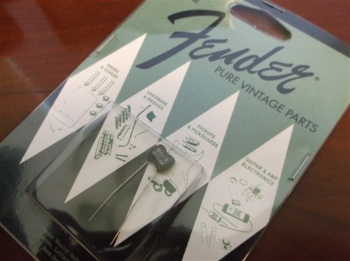 Cary 10pc Argento Mica Condensatore 250pf 500v Radiale Per Chitarra