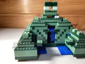 LEGO Minecraft: The Ocean Monument (21136)
