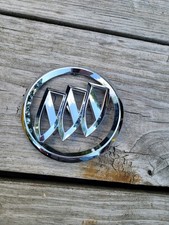 Buick Rear Hatch Liftgate Emblem Badge Decal Logo Enclave Oem Genuine Original Buick Rear Hatch Liftgate Emblem Badge Decal Logo Enclave Oem Genuine Original