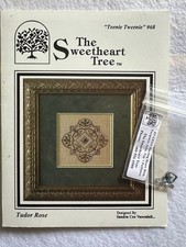 The Sweetheart Tree - Carta de rosas Tudor y paquete de accesorios