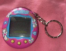 TAMAGOTCHI CONNECTION Untested Needs Battery Hot Pink Hibiscus Flowers CLEAN