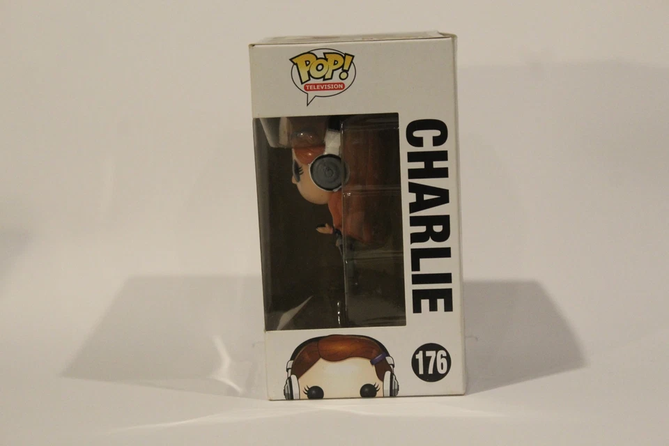 [Usado] Funko Pop! - Sobrenatural - Charlie #176 (Bóveda) Foto 4 de 4