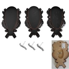 3 Stück Trophäenschilder geschnitzte Bock dunkel 1 Kieferfach 3 x Gehörnklammern