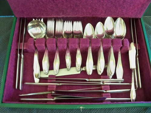OLD COMPANY PLATE SILVERPLATE "BETSY ROSS" 85pc FLATWARE & STORAGE BOX - Picture 14 of 14