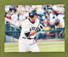 DEREK DIETRICH 32 AUTOGRAPHED SIGNED 8X10 PHOTO GEORGIA TECH YELLOW JACKETS