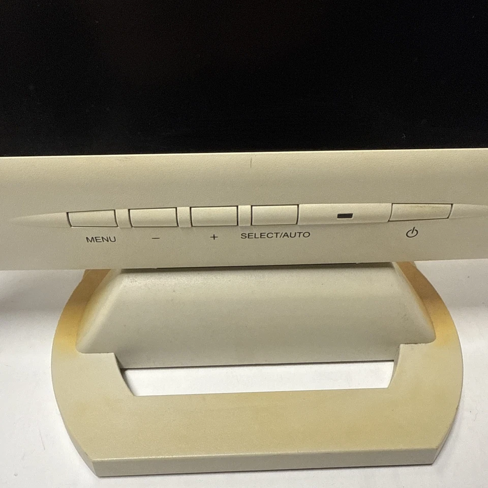 Монитор Gateway FPD1520 15 дюймов плоскопанельный дисплей со шнуром VGA - нуждается в ремонте - Изображение 4 из 4