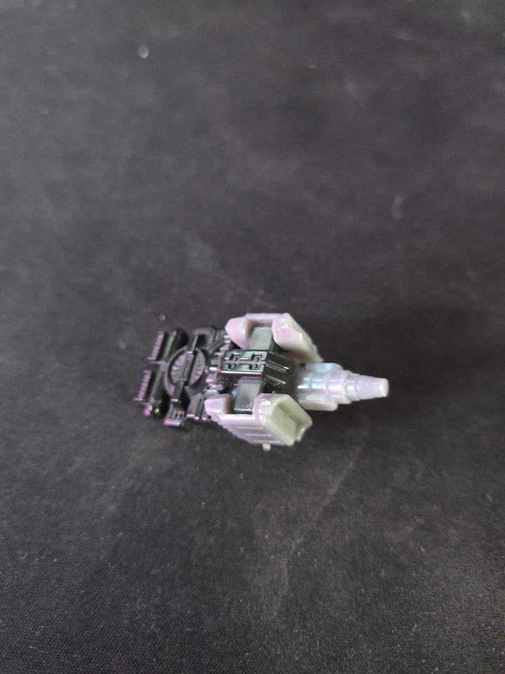 Figura de acción Hasbro Transformers Generations Red Alert Deluxe Class 2010 Foto 4 de 4