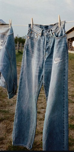 Nike Levi’s Jeans Denim Jeans Size 32 X 32. - Picture 3 of 4