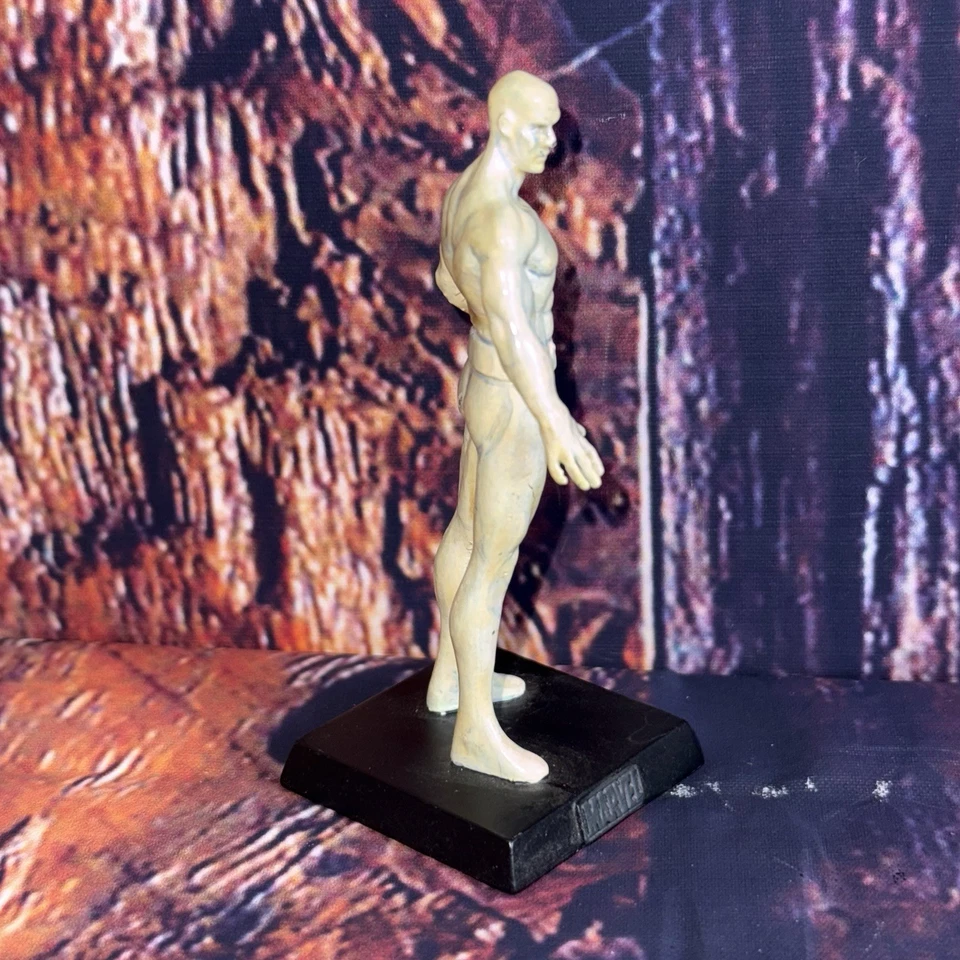 Estátua colecionável Eaglemoss 2006 Marvel Iceman #33 Die-Cast APE/6378 - Imagem 4 de 4