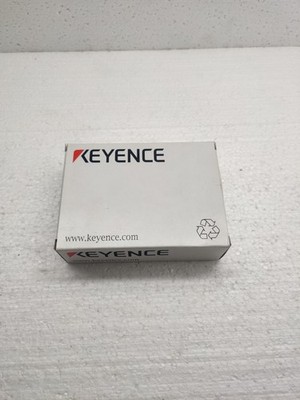 KEYENCE SR-710 BARCODE READER ( NEW OPEN BOX )