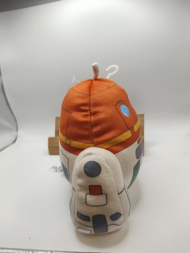Chopper C1-10P Cuutopia Figure Star Wars Disney 2024 - Picture 4 of 4
