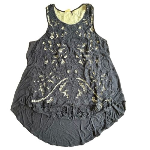 ANTHROPOLOGIE Akemi + Kin Filigree Lace Tank Top Hi-Lo Hem Navy Blue Boho SMALL