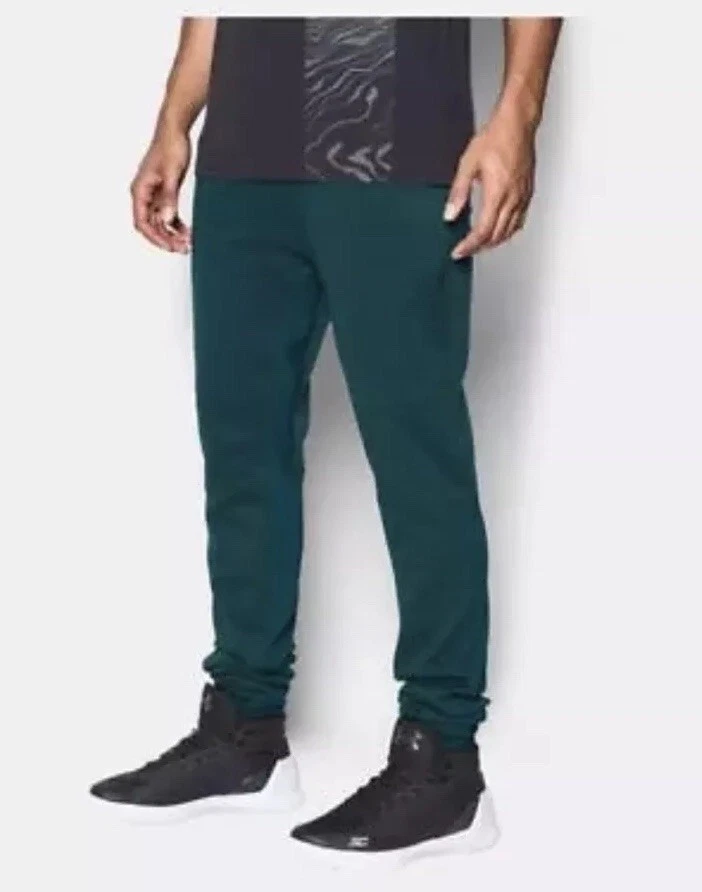 Under armour top pursuit cargo pants