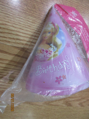 One 8 Pack 1997 Barbie Happy Birthday Party Hats Party Supplies Multi-color NOS