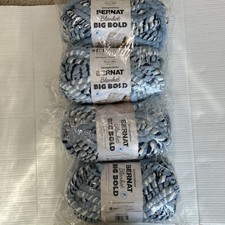 BERNAT BLANKET BIG BOLD. BLUE BOLD  7 SUPER BULKY LOT OF 4 FREE SHIPPING