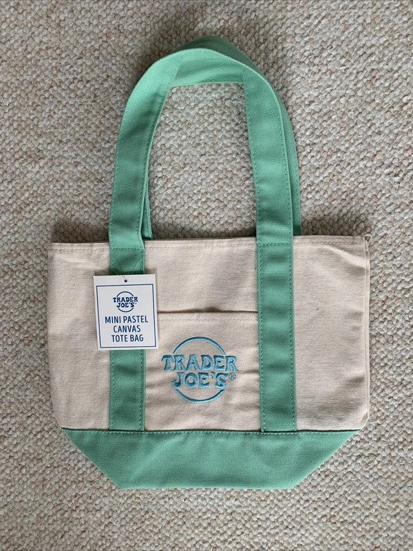2026 TRADER JOE’S MINI PASTEL CANVAS TOTE BAG * GREEN * T 2512