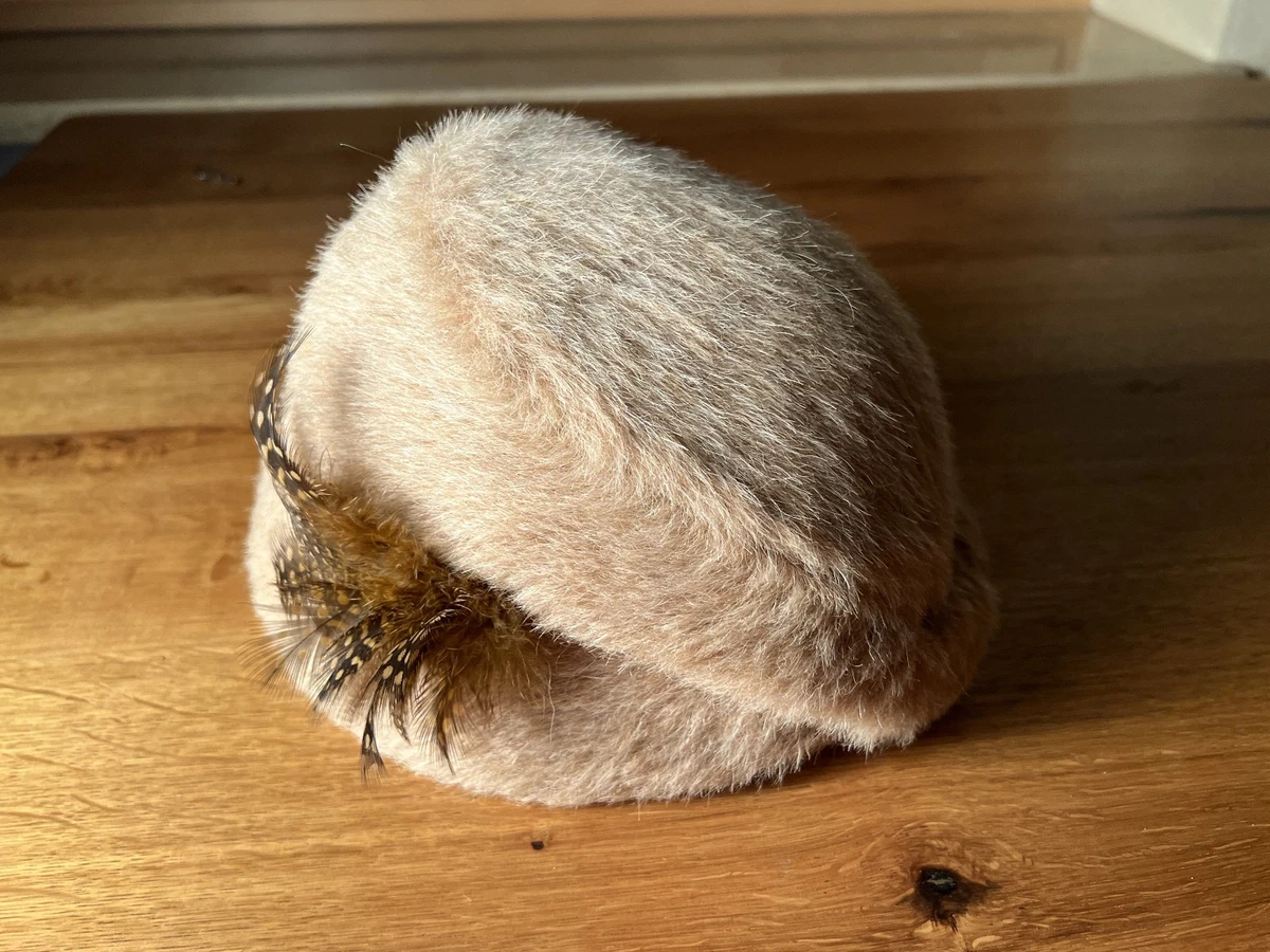 Vintage Pelzhut Pillbox Sandfarben Echtpelz Federn Gr. 57 Toque 60er