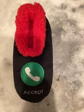 NWT Snoozies Pairables womens slipper Phone  /grip soles size M 7-8