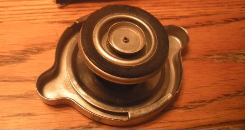 NOS RC15 Radiator Cap 68 69 70 71 72 Chevelle Camaro GTO Nova Firebird 861050 ++ - Image 2 of 4