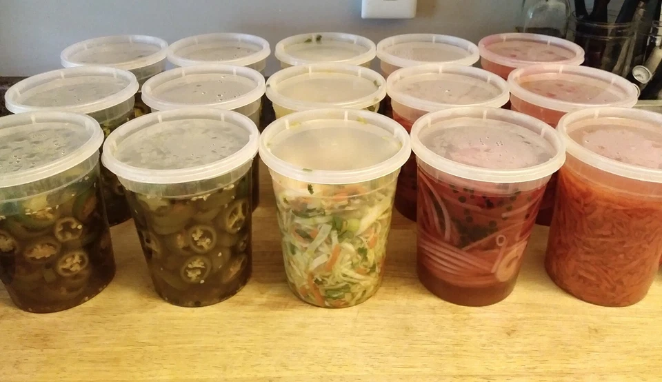 32 oz Heavy Duty Microwavable Deli Food/Soup Plastic Containers w/ Lids BPA free - Image 2 of 4