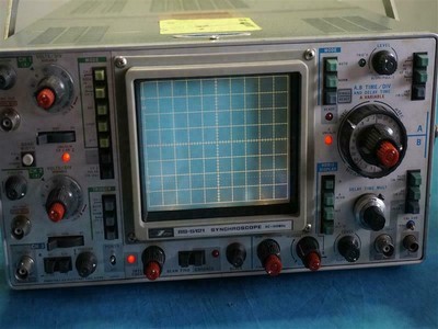 Iwatsu SS-5121 SS5121 Synchroscope DC-100MHz