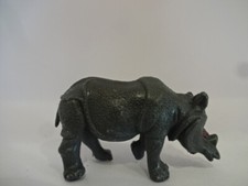 Stara figurka / identyfikator Hongkongu / ciemnoszary nosorożec