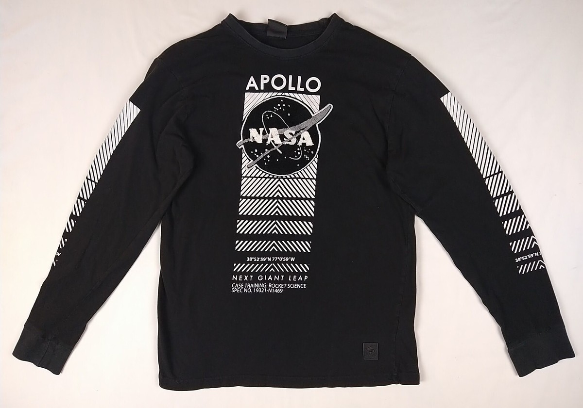 XL 専用 Southpole Apollo NASA Embroidered Logo Black T-Shirt (Size M
