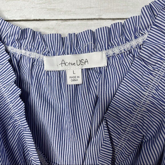 Active USA Button Down Off the Shoulder Dress, Si… - image 4