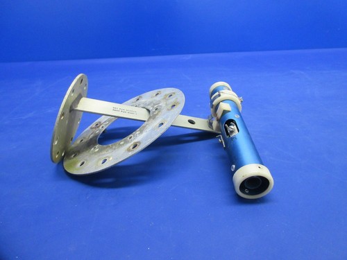 Cessna 310R Consolidated RH Level Transmitter & Mount P/N 9910082-17 (0525-710) - Picture 8 of 11