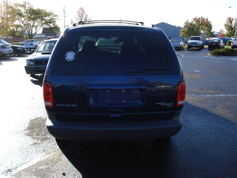 Módulo de bolsa de aire usado se adapta a: Chrysler Voyager 2000 bolsa de aire detrás consola central ID Foto 2 de 4