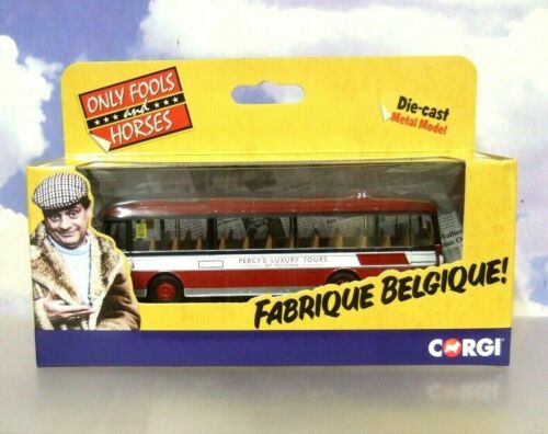 CORGI 1/76 ONLY FOOLS & HORSES JOLLY BOYS' OUTING COACH PLAXTON PANORAMA CC02741 - Picture 1 of 6