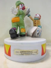 LIONSTONE PIE FACE CLOWN EMPTY DECANTER 1978 EMPTY