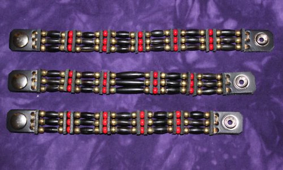 Knochen / Hornarmband Horn Leder Indianerschmuck - Bild 1 von 1