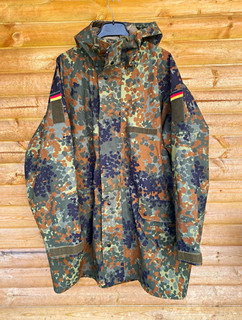 German Flecktarn Camo Hooded Waterproof PTFE size XL