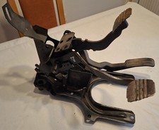 VW Golf 2 Pedalerie Pedale Gas Bremse Kupplung vom Golf mit 1,8 RP GX und 1,3 NZ
