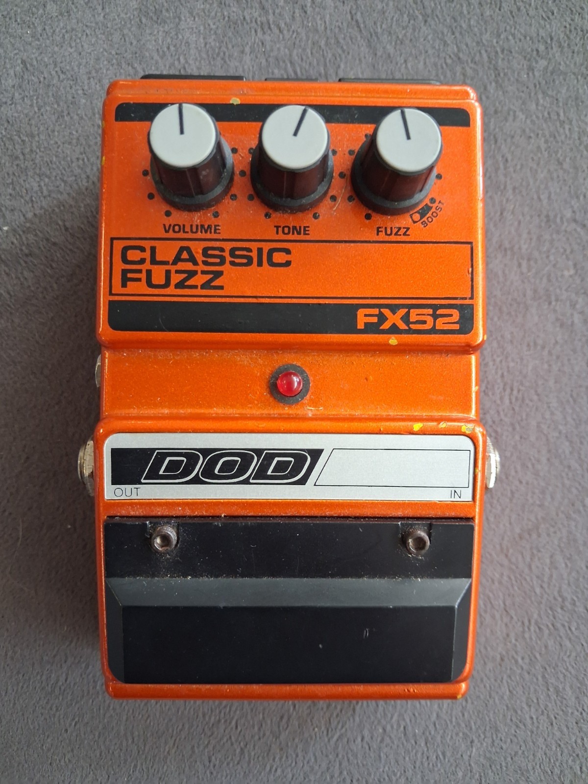 DOD Classic Fuzz FX52 Pedal Orange *** FREE SHIPPING ***