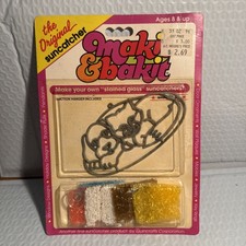 New Makit  Bakit It dog  cat Suncatcher